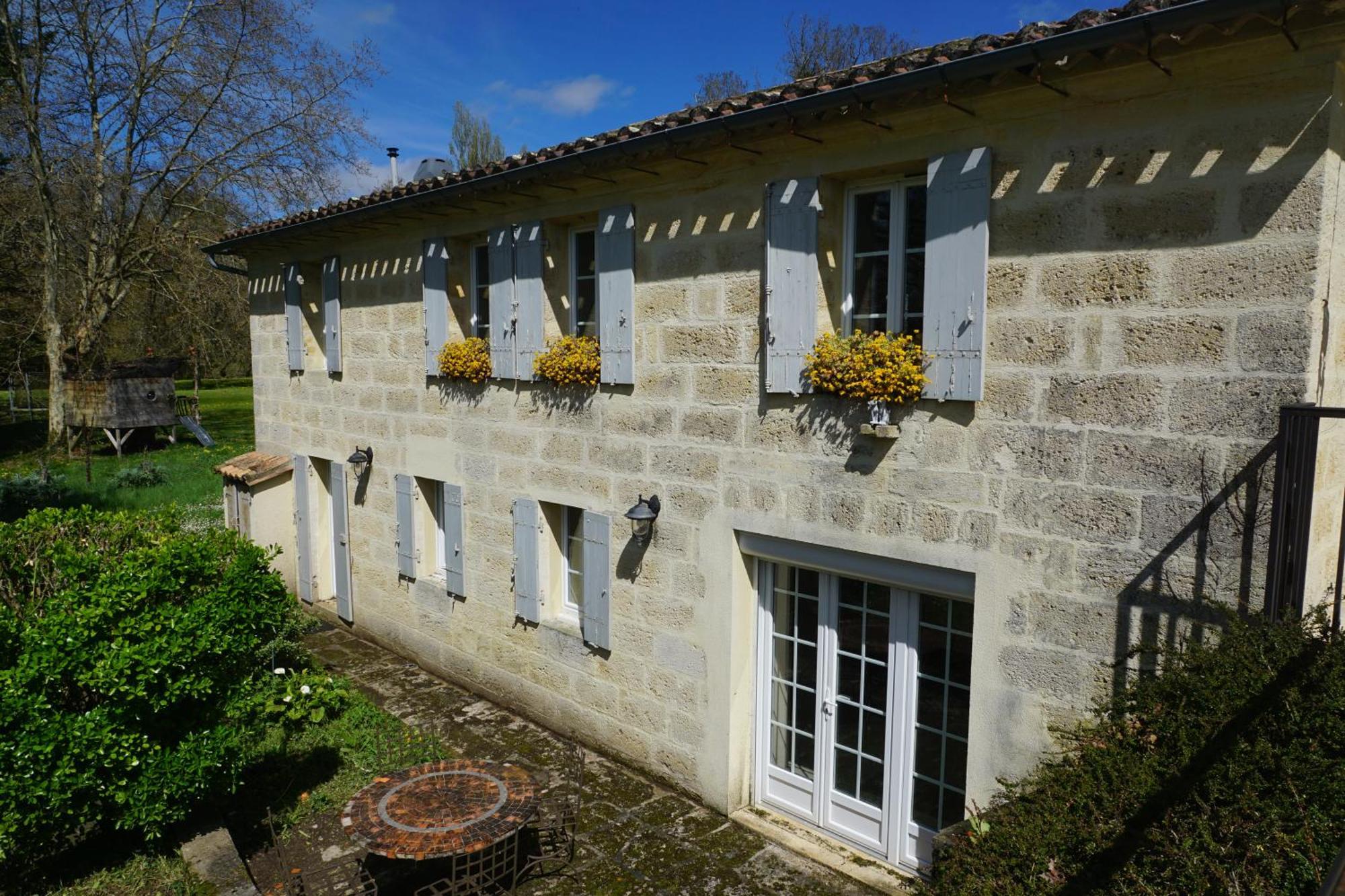 Moulin Notre Dame Otel Saint-Genès-de-Castillon Dış mekan fotoğraf
