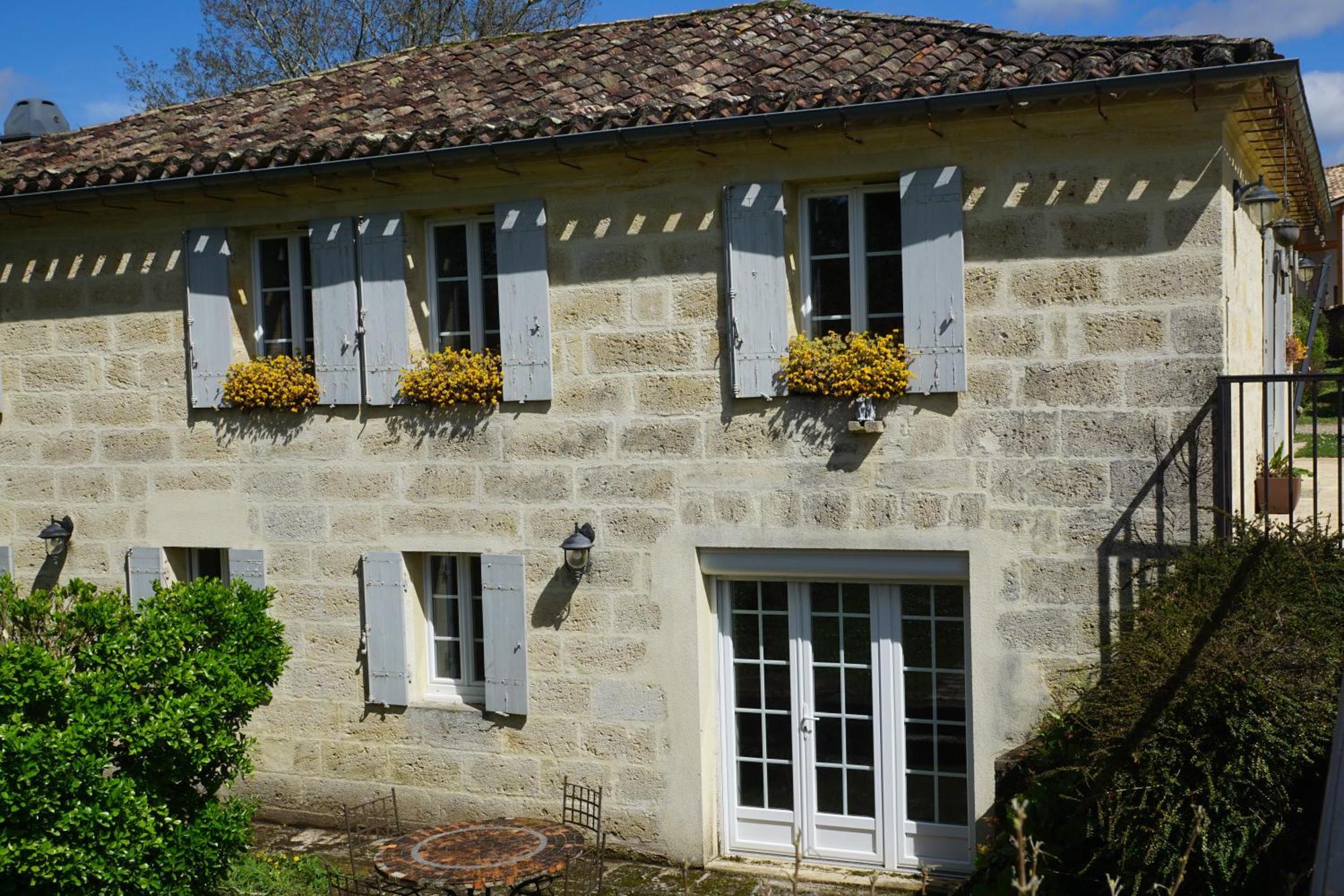 Moulin Notre Dame Otel Saint-Genès-de-Castillon Dış mekan fotoğraf