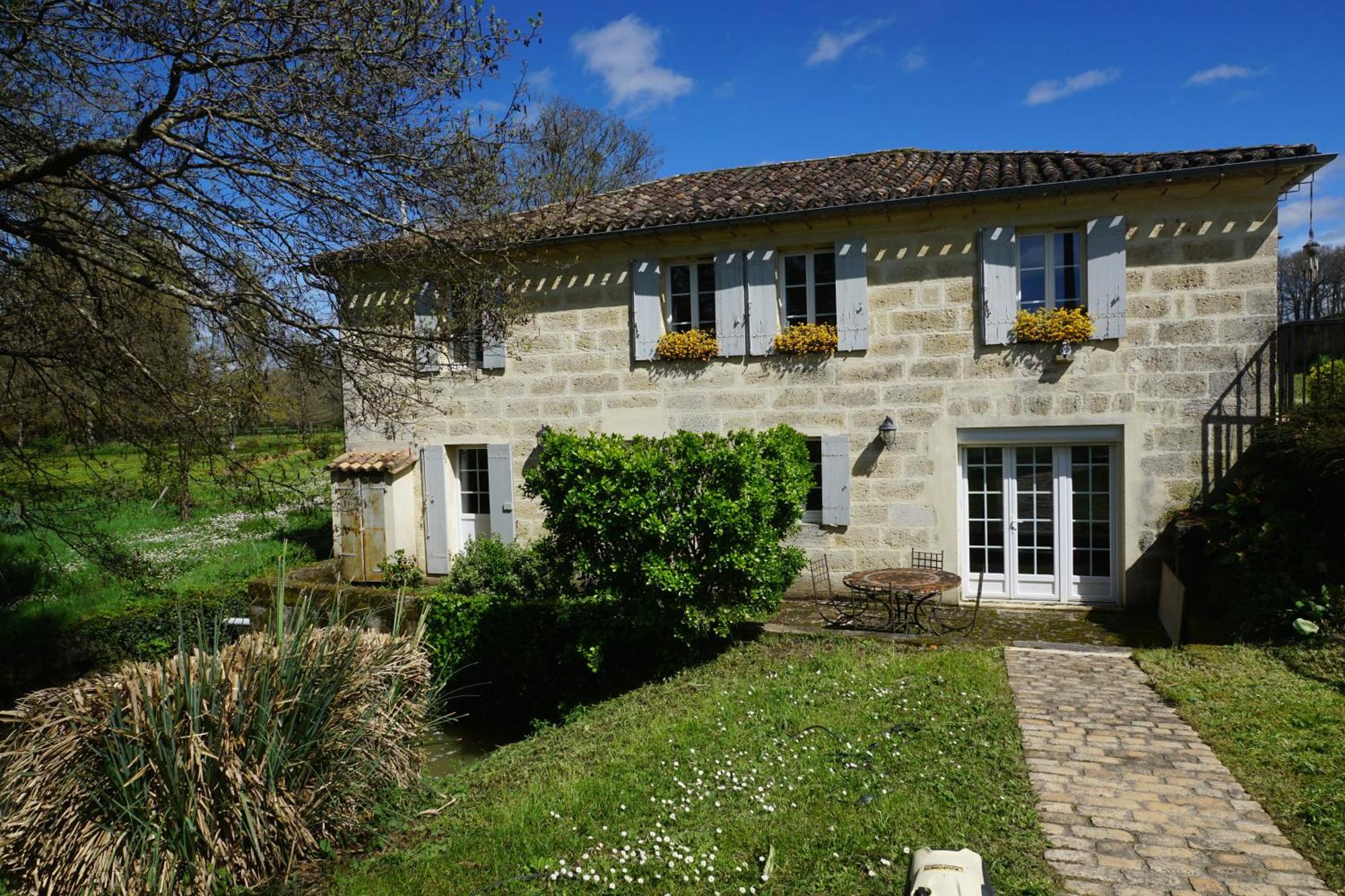 Moulin Notre Dame Otel Saint-Genès-de-Castillon Dış mekan fotoğraf