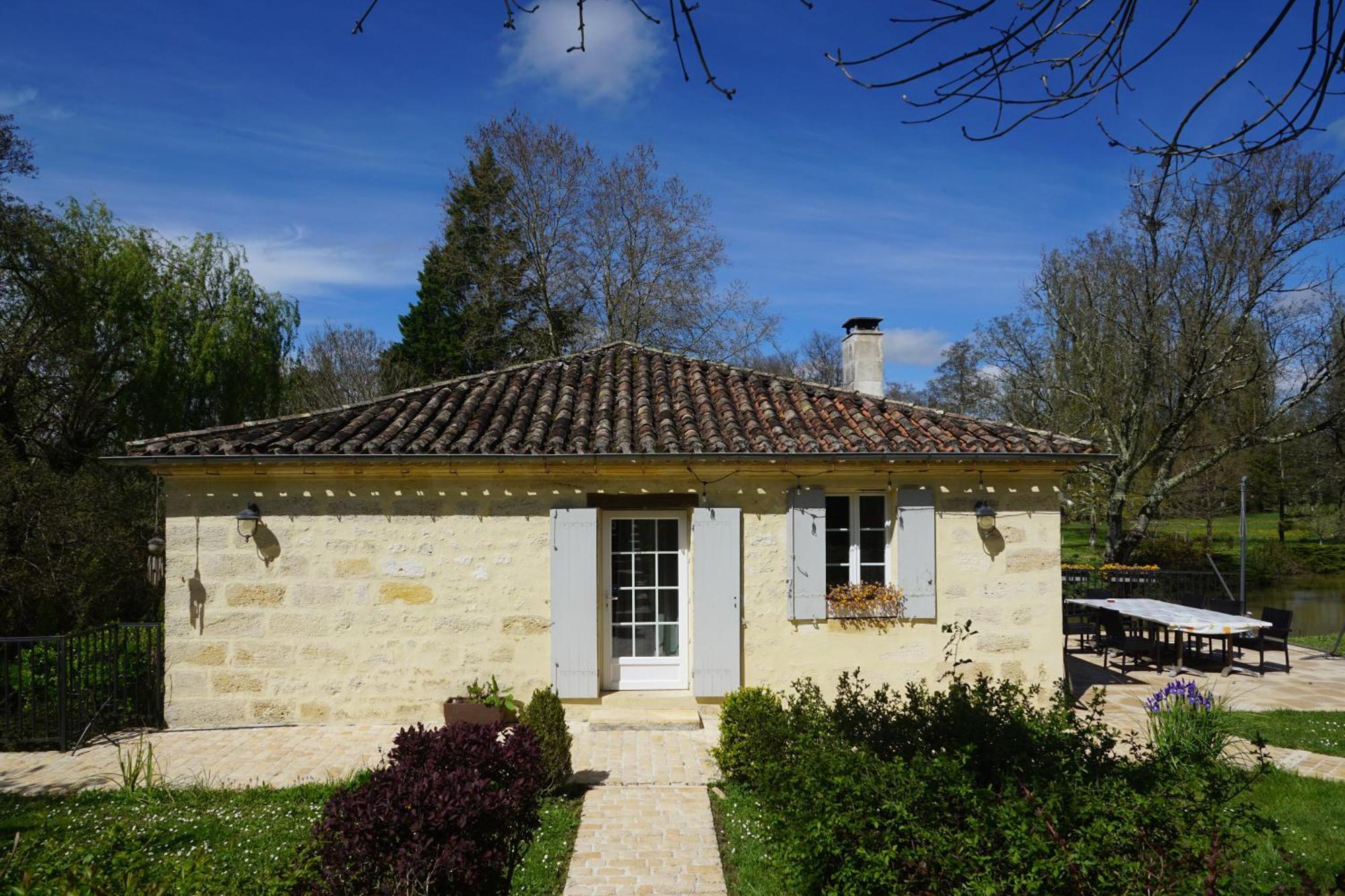Moulin Notre Dame Otel Saint-Genès-de-Castillon Dış mekan fotoğraf