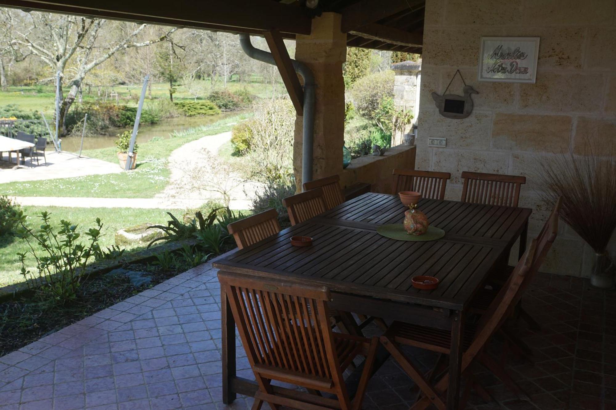 Moulin Notre Dame Otel Saint-Genès-de-Castillon Dış mekan fotoğraf